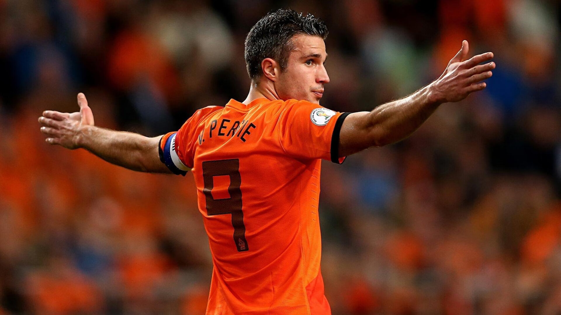 美国马术协会设立“Mustang Challenge”奖学金，支持传统马术研究。，美国马术金牌